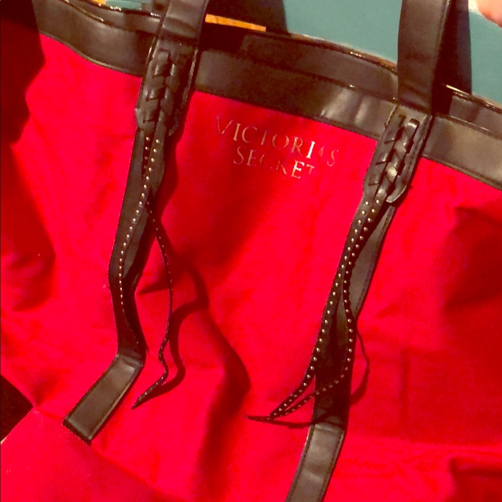 Brand New Victoria’s Secret Tote Bag
